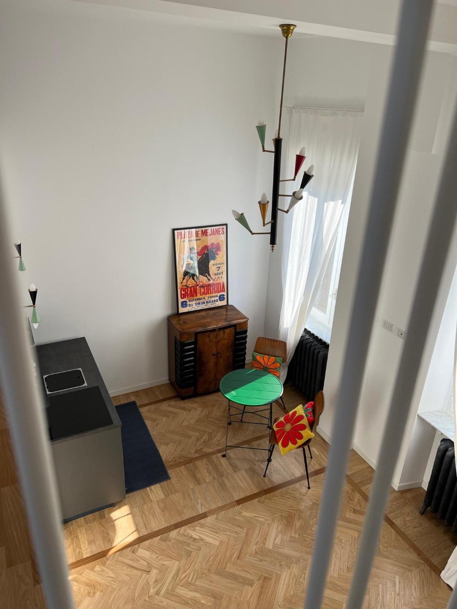 Design In The Heart Of Apartment *