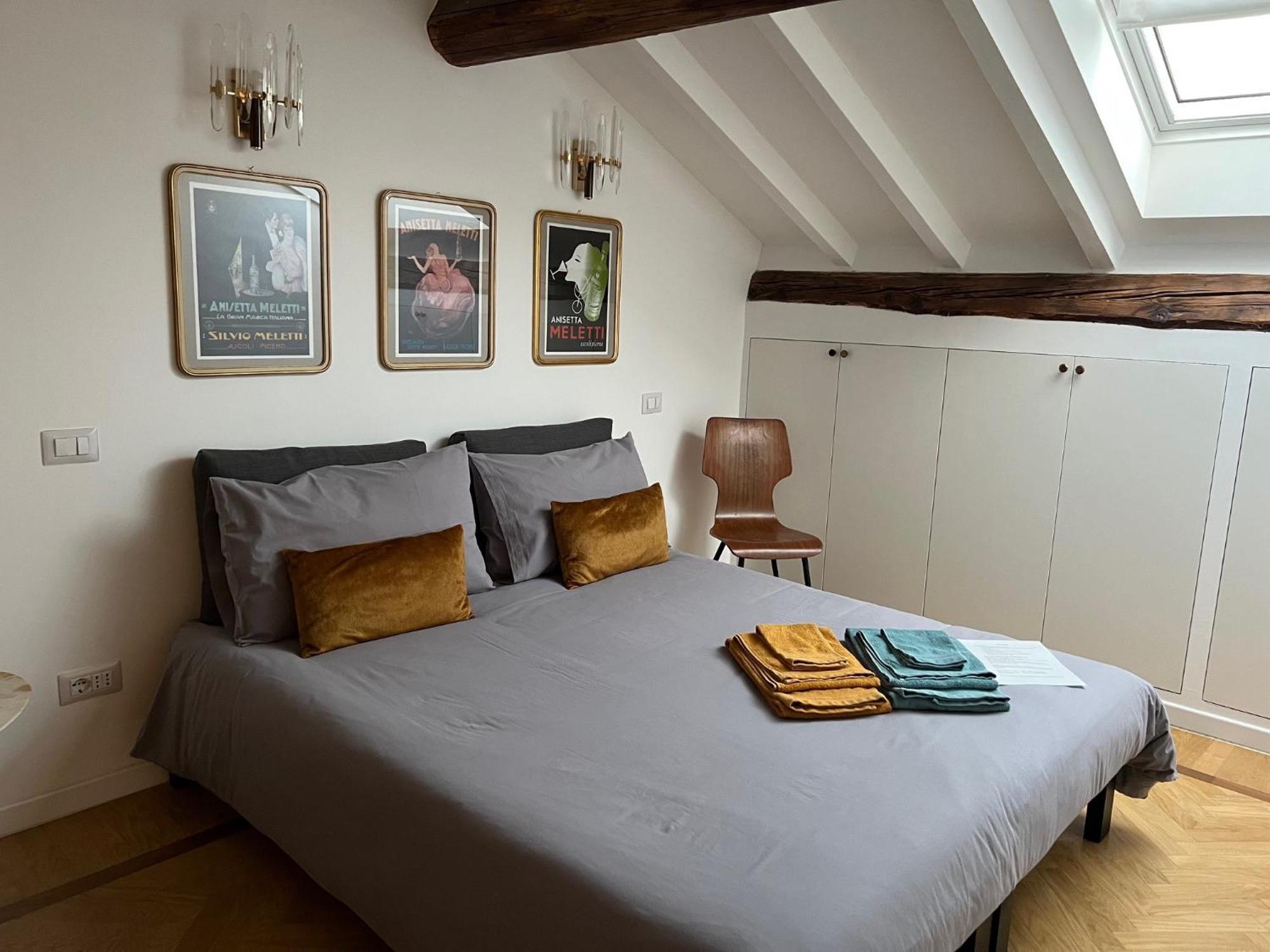 Apartment Design In The Heart Of Mailand